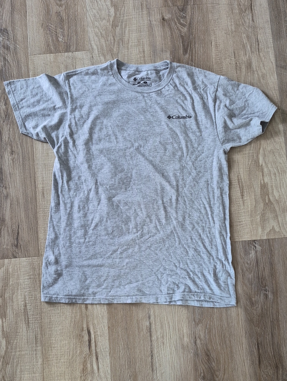 Columbia Light Gray Short Sleeve Crewneck T-Shirt With Yellowstone Logo